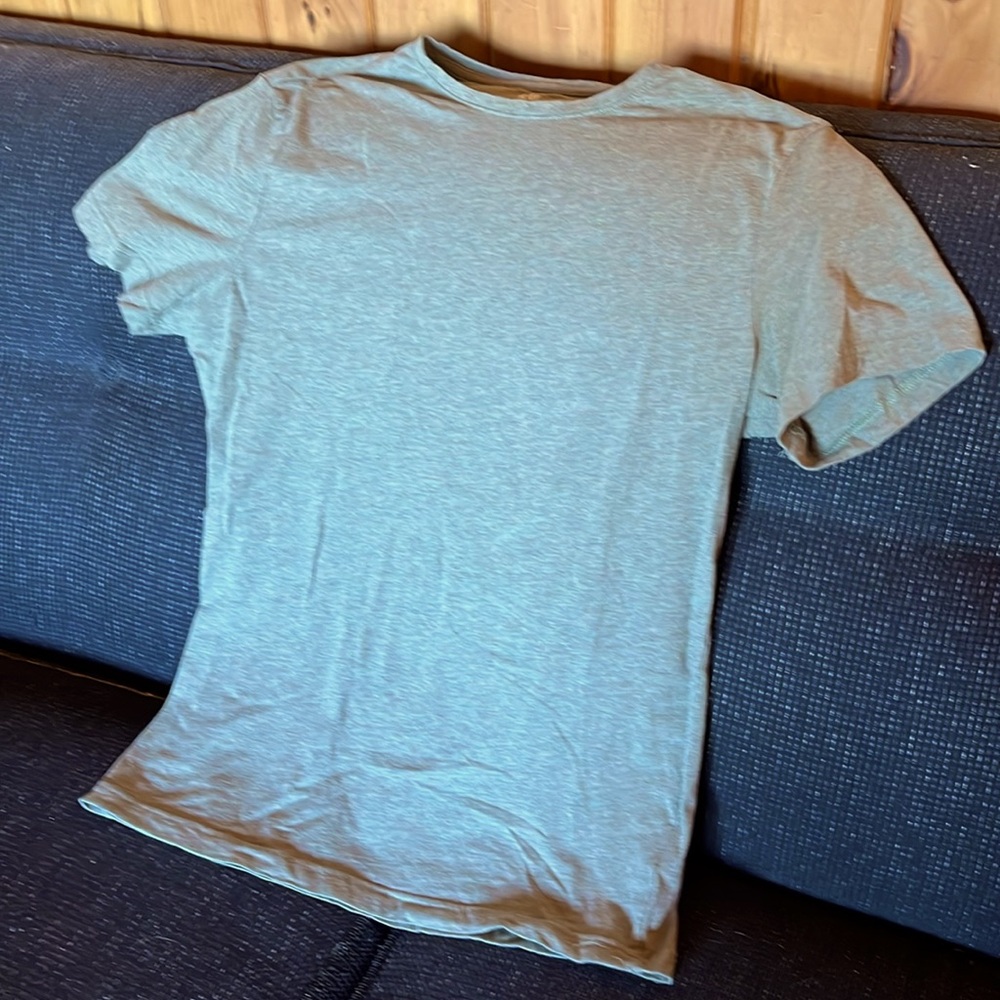 Men’s tee